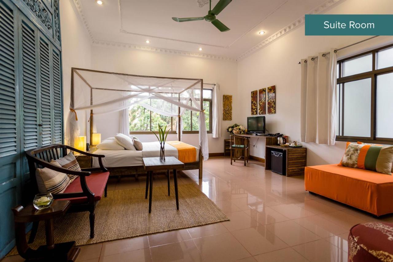 The Pavilion 4*